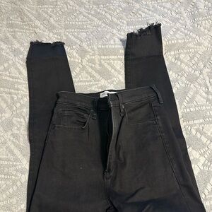 Abercrombie & Fitch Black Cropped Jeans with Frayed Hem